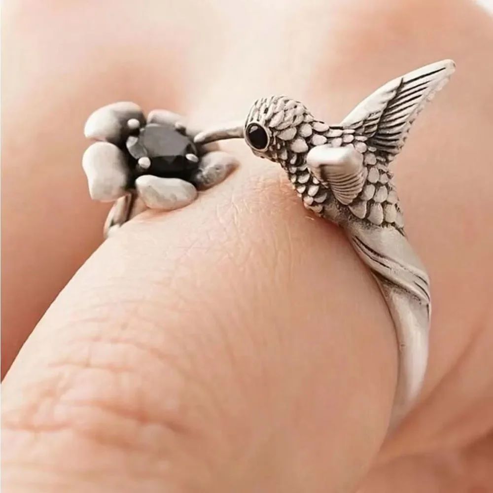 Silver Hummingbird Ring A1626
